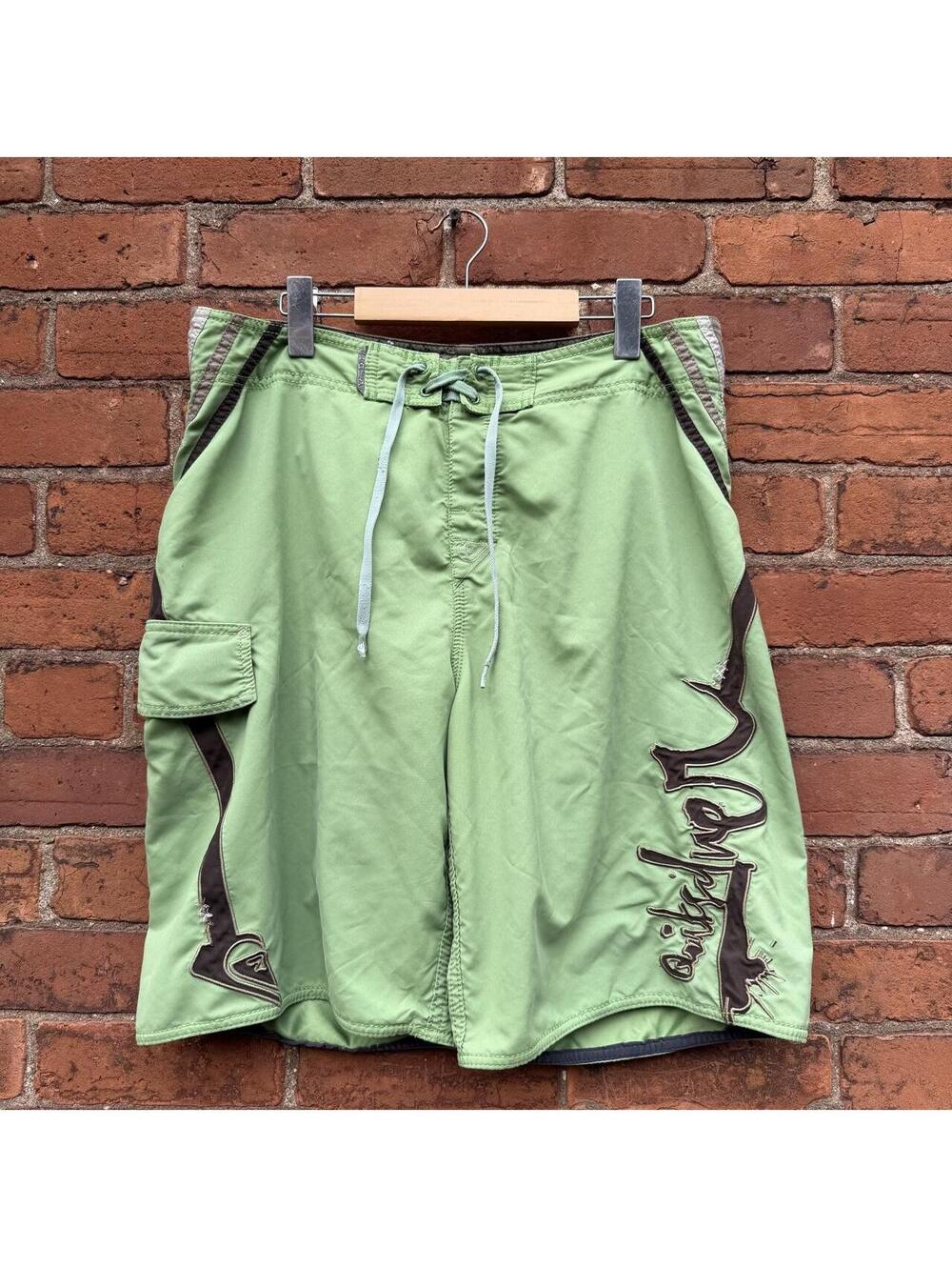 Vintage quiksilver board shorts 00s 34